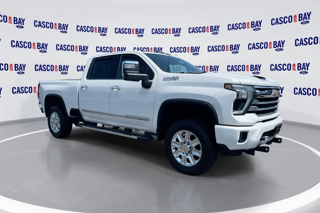 2024 Chevrolet Silverado 2500HD High Country photo 1