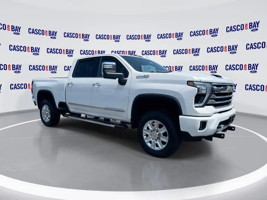 2024 Chevrolet Silverado 2500HD High Country photo 1