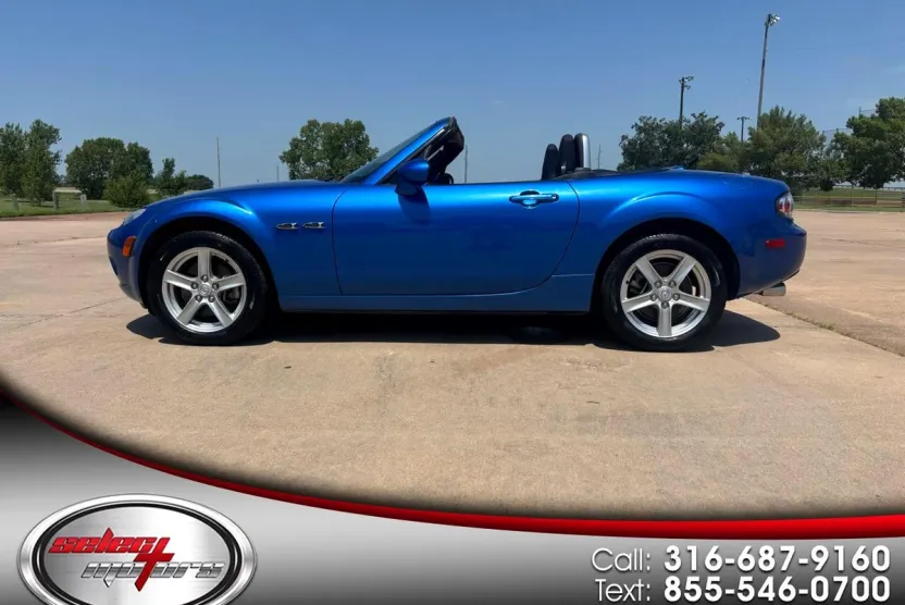 2006 Mazda MX-5 Miata Miata Touring photo 1
