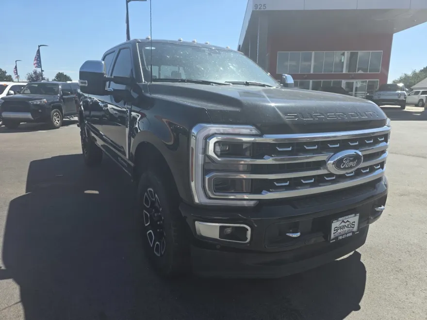 2024 Ford F-250 photo 1