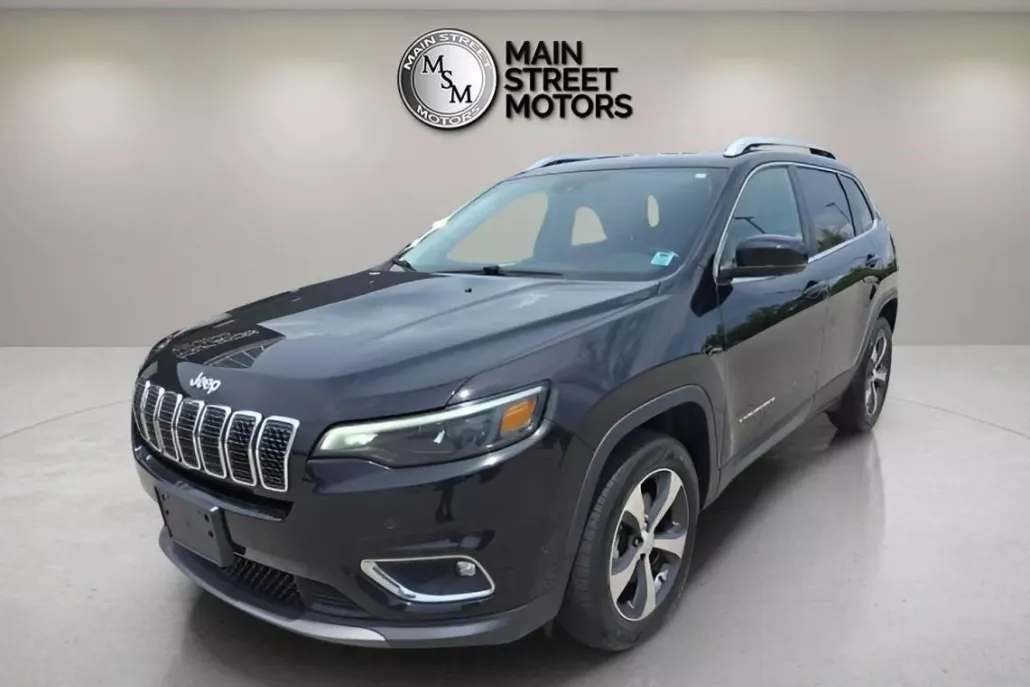 2019 Jeep Cherokee Limited Sport photo 1