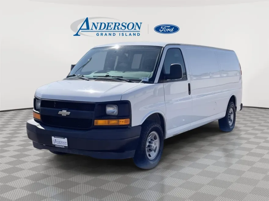 2017 Chevrolet Express Cargo Van photo 1