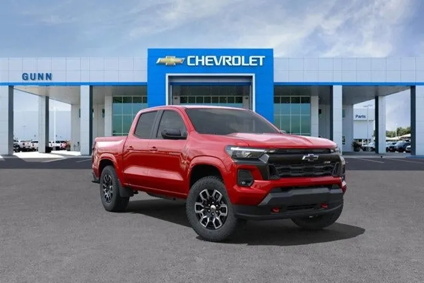 2025 Chevrolet Colorado Z71 photo 1