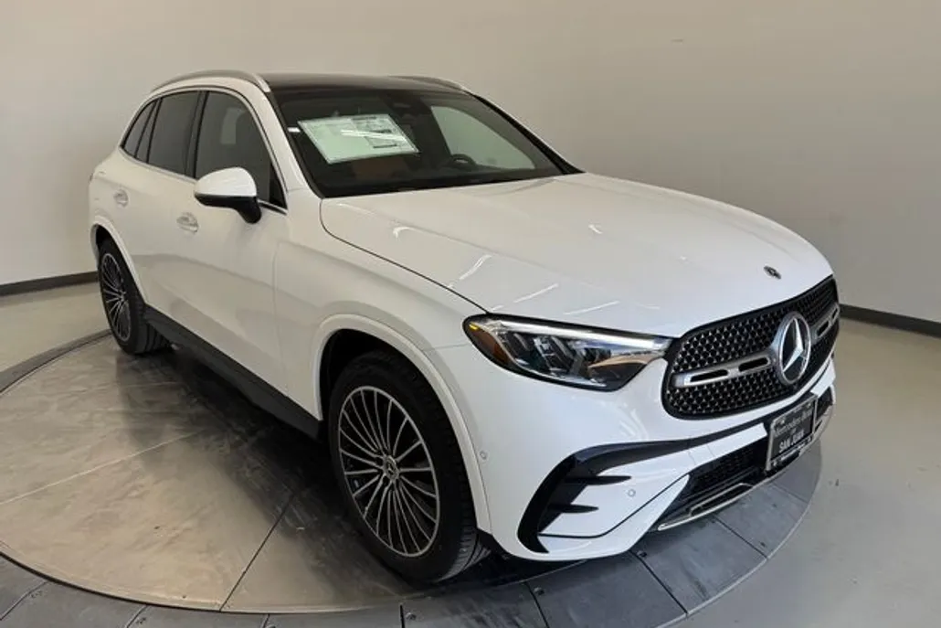 2026 Mercedes Benz GLC 350e 4MATIC photo 1