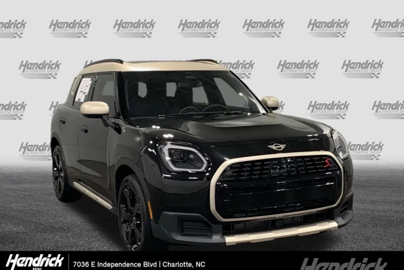 2026 Mini Countryman S ALL4 photo 1