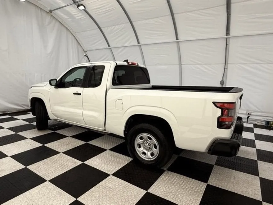 2024 Nissan Frontier S photo 1