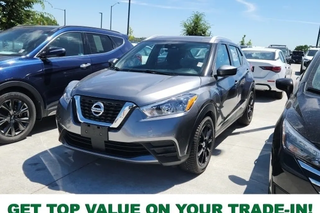 2020 Nissan Kicks SV photo 1