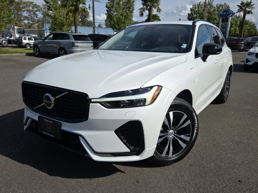 2024 Volvo XC60 Recharge Hybrid photo 1