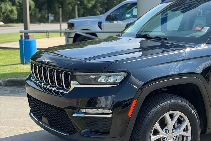 2022 Jeep Grand Cherokee Limited photo 1