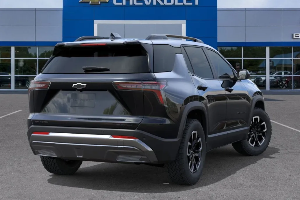 2026 Chevrolet Equinox ACTIV photo 1
