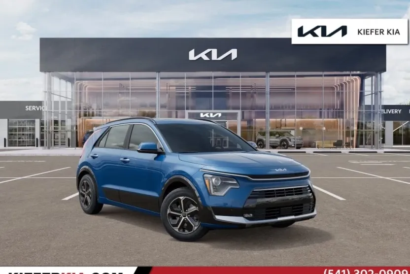 2025 Kia Niro SX Touring photo 1