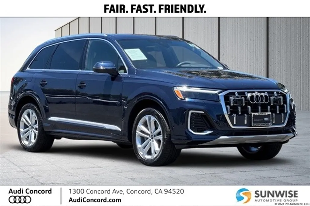 2025 Audi Q7 45 Premium photo 1