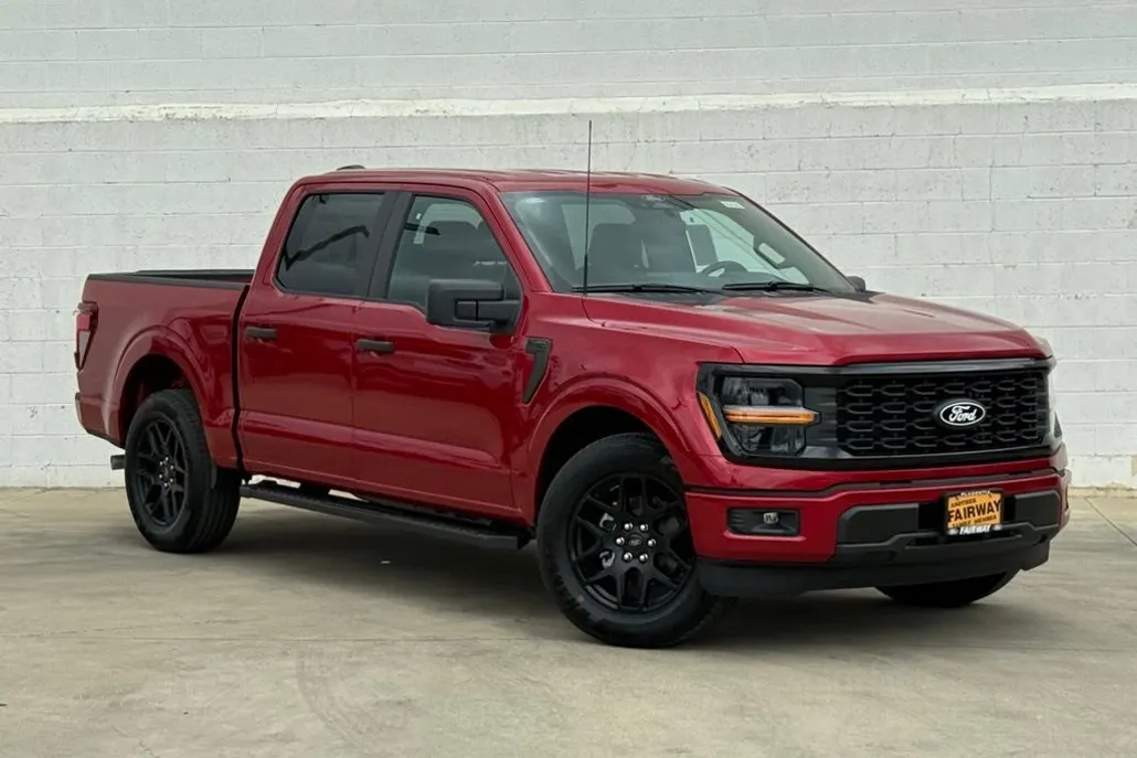 2025 Ford F-150 STX photo 1