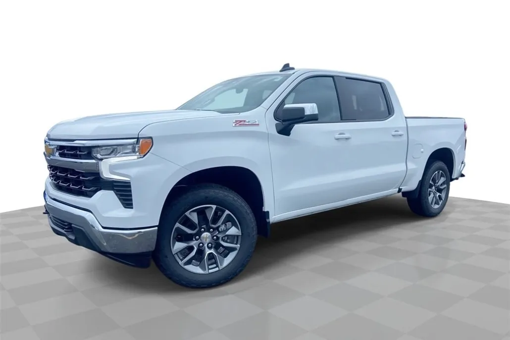 2026 Chevrolet Silverado 1500 LT photo 1