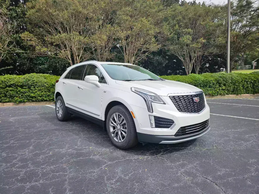 2022 Cadillac XT5 Premium Luxury photo 1