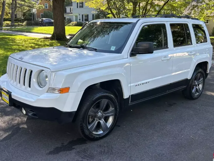 2015 Jeep Patriot Latitude photo 1