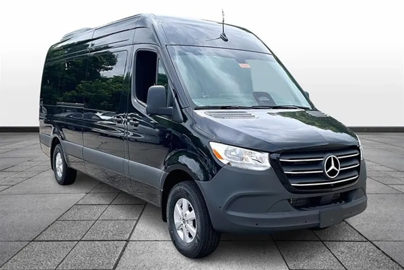 2025 Mercedes Benz Sprinter 2500 170 WB High Roof photo 1