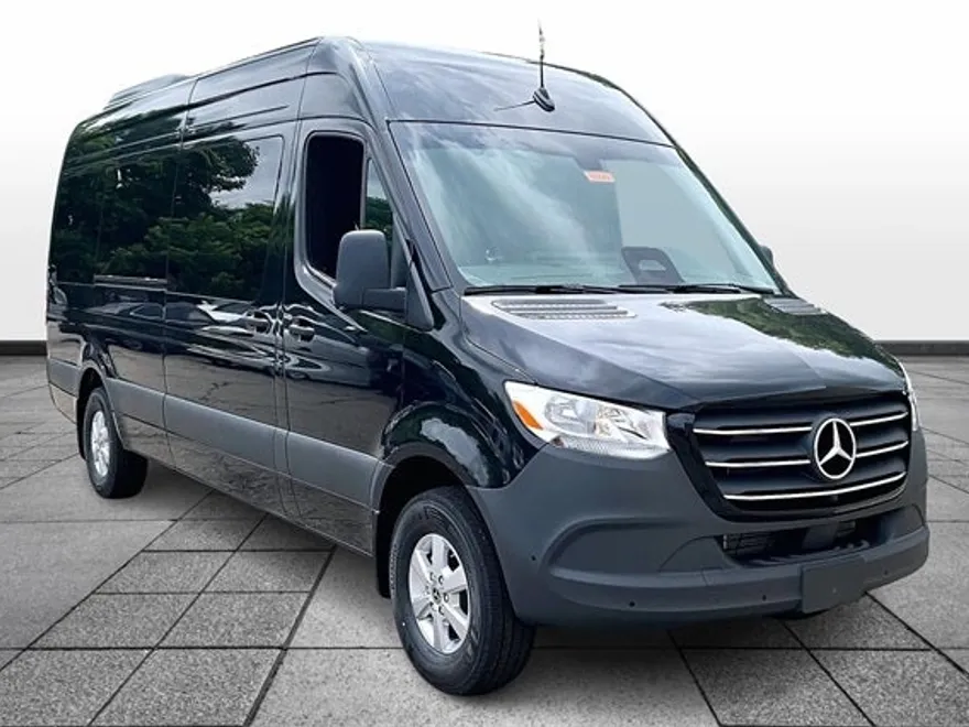 2025 Mercedes Benz Sprinter 2500 170 WB High Roof photo 1