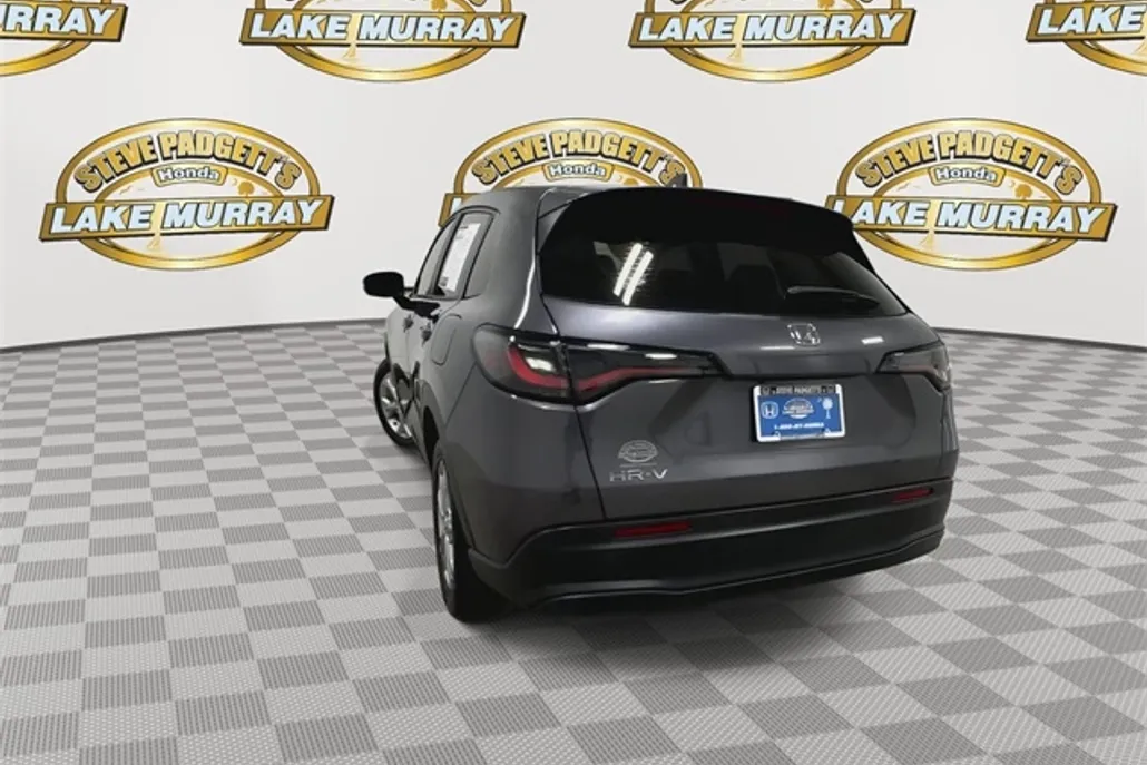 2023 Honda HR-V LX photo 1