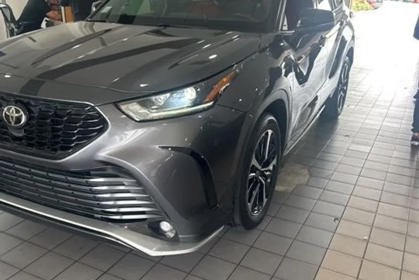 2021 Toyota Highlander XSE Sport photo 1