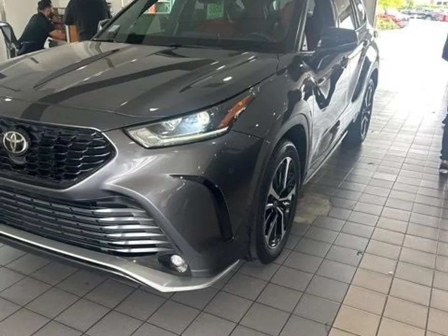 2021 Toyota Highlander XSE Sport photo 1