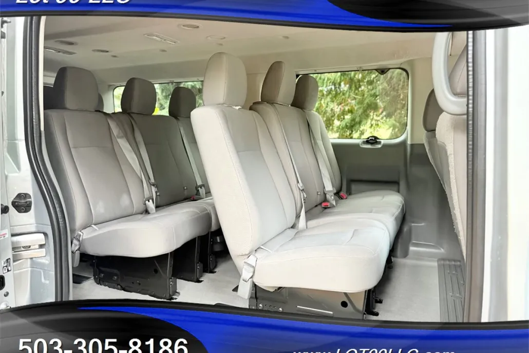 2021 Nissan NV3500 photo 1