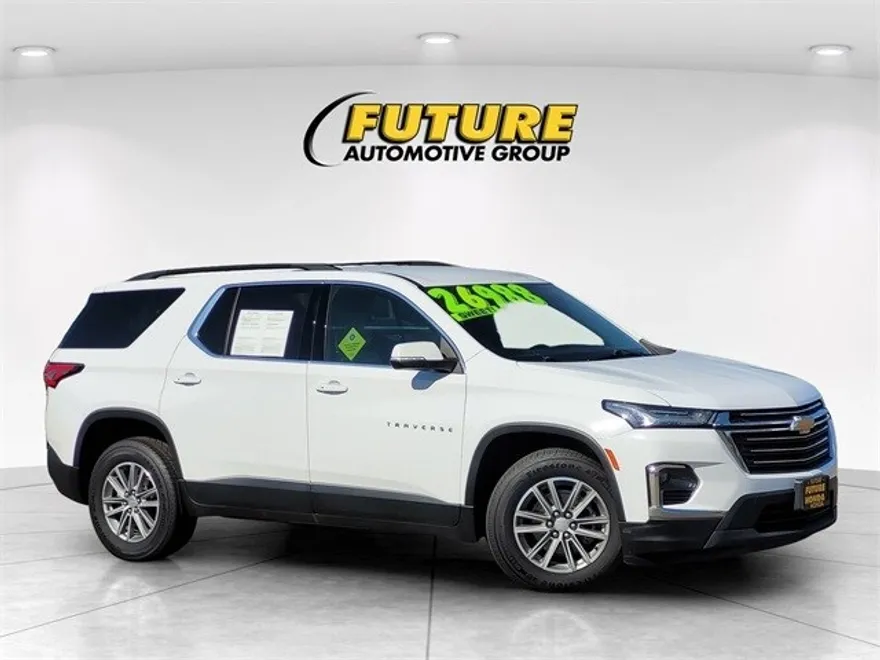 2022 Chevrolet Traverse Cloth photo 1