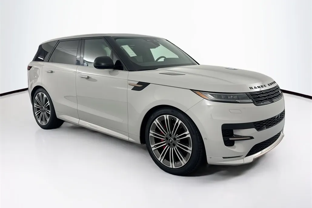 2025 Land Rover Range Rover Sport SE photo 1