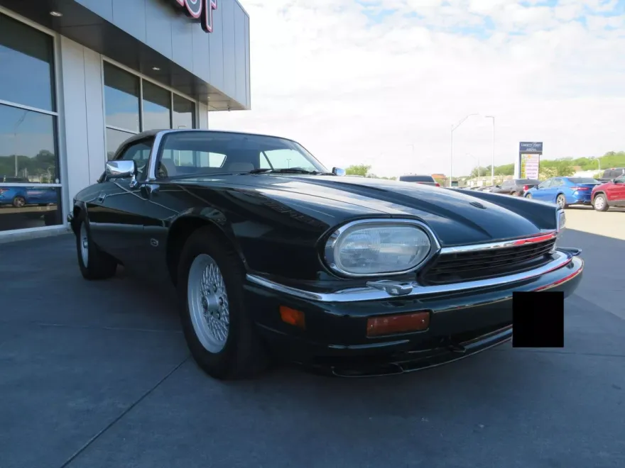1994 Jaguar XJS photo 11