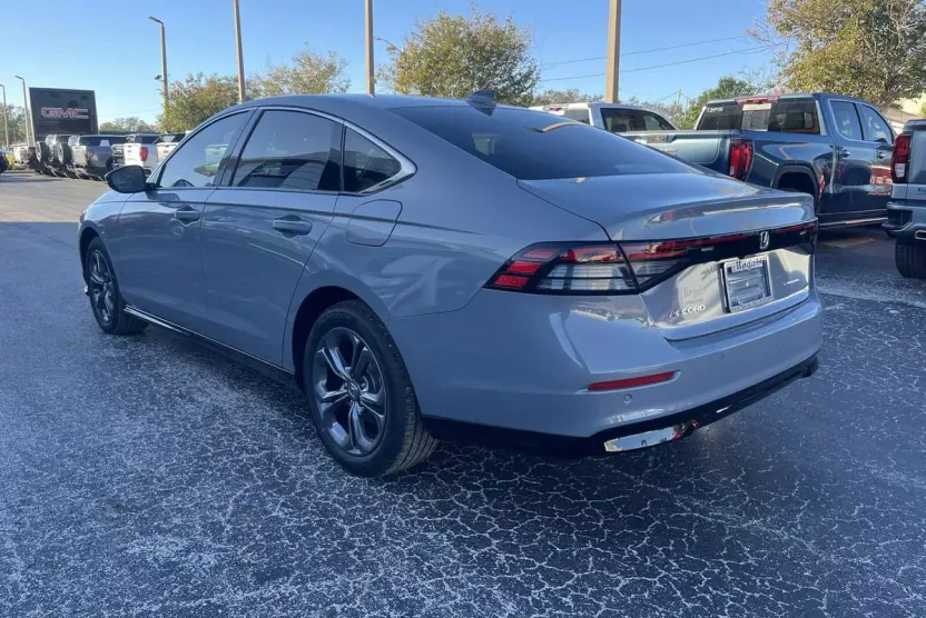 2025 Honda Accord Hybrid EX-L photo 1