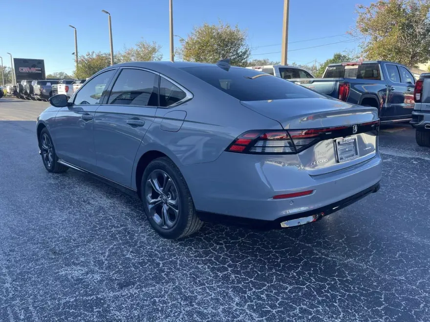 2025 Honda Accord Hybrid EX-L photo 1