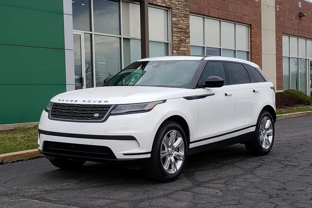 2026 Land Rover Range Rover Velar S photo 1