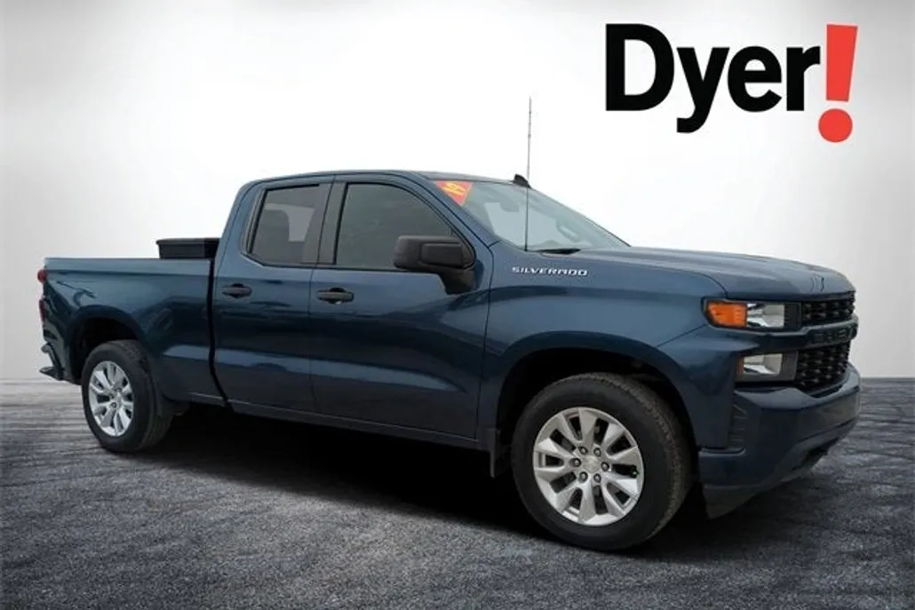 2019 Chevrolet Silverado 1500 Custom photo 1