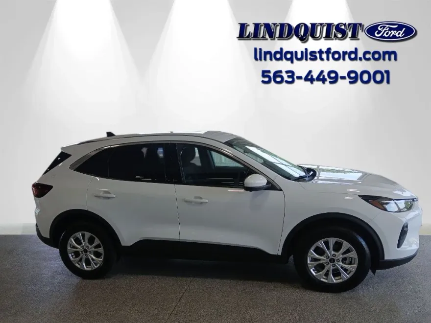 2023 Ford Escape Active photo 1