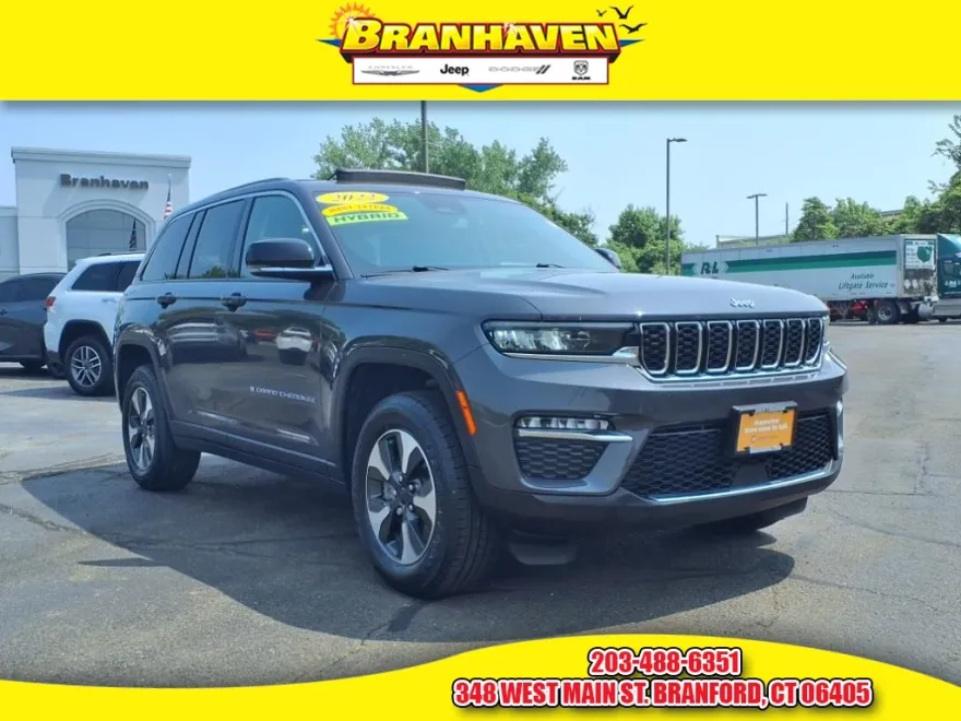 2022 Jeep Cherokee Base Limited photo 1