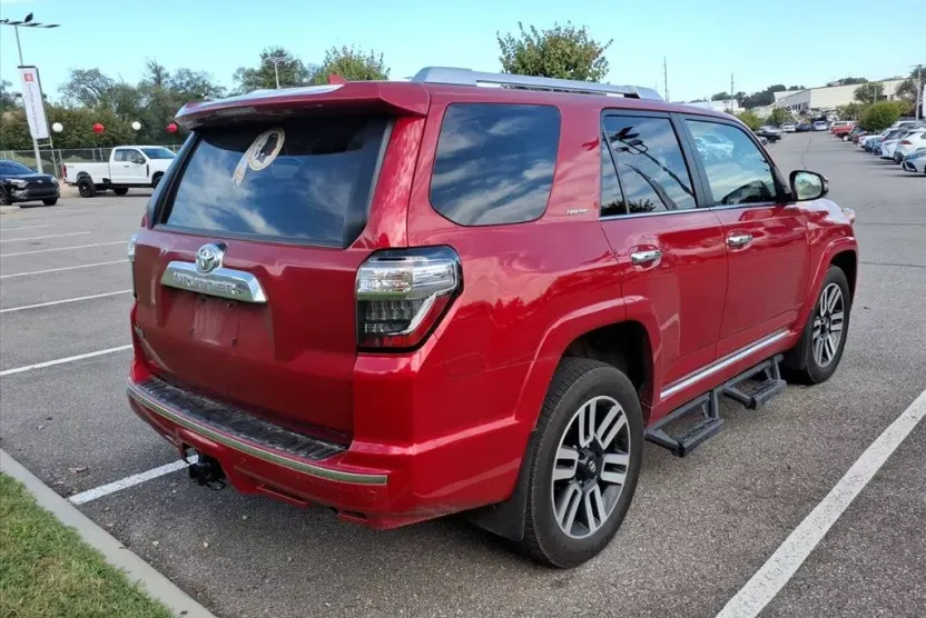 2024 Toyota 4Runner Limited 4WD photo 1