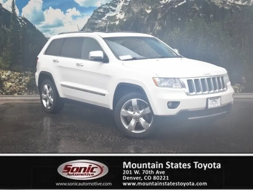 2012 Jeep Grand Cherokee Overland photo 1