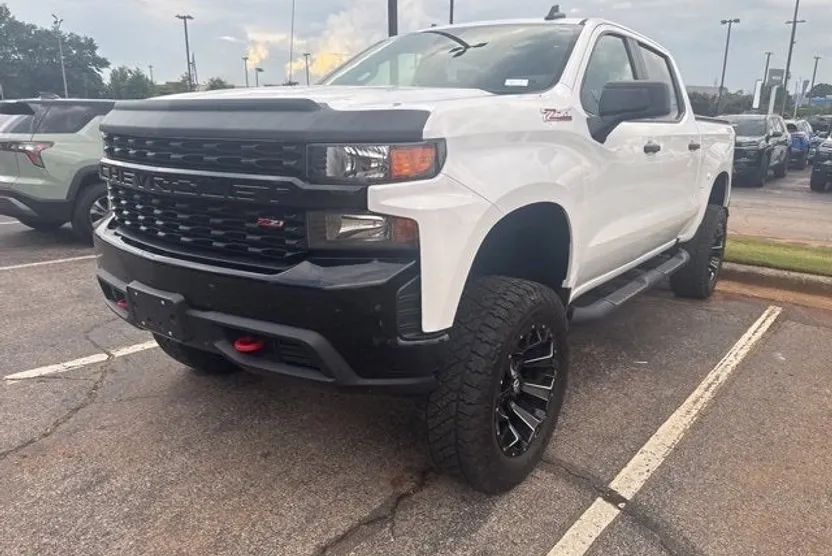 2021 Chevrolet Silverado 1500 Custom Trail Boss photo 1