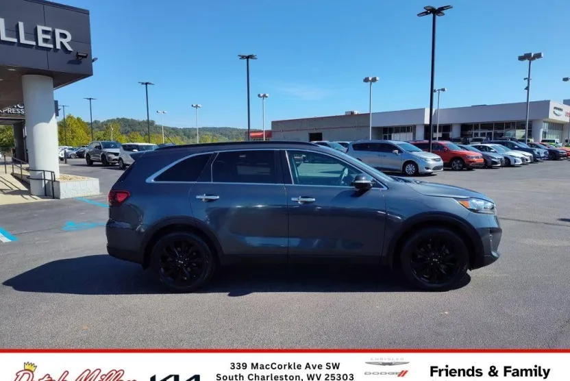 2020 Kia Sorento S V6 photo 1