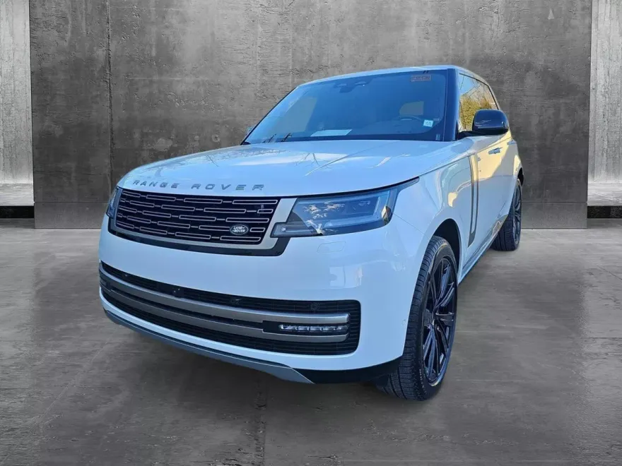 2025 Land Rover Range Rover SE photo 1