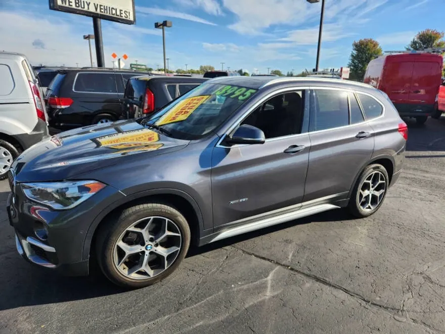 2017 Bmw X1 XDrive28i photo 1