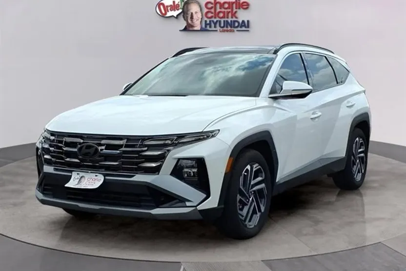 2025 Hyundai Tucson Limited photo 1
