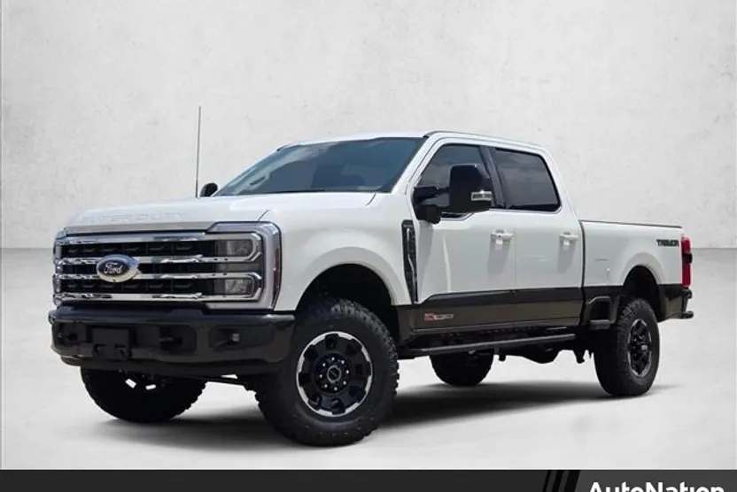 2025 Ford F-250 King Ranch photo 1