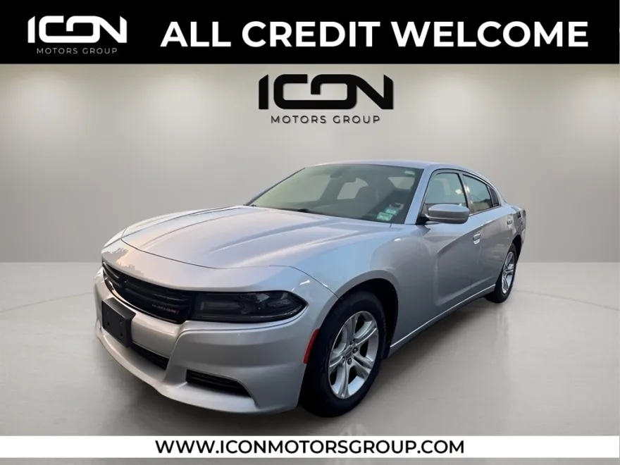 2019 Dodge Charger SXT photo 1