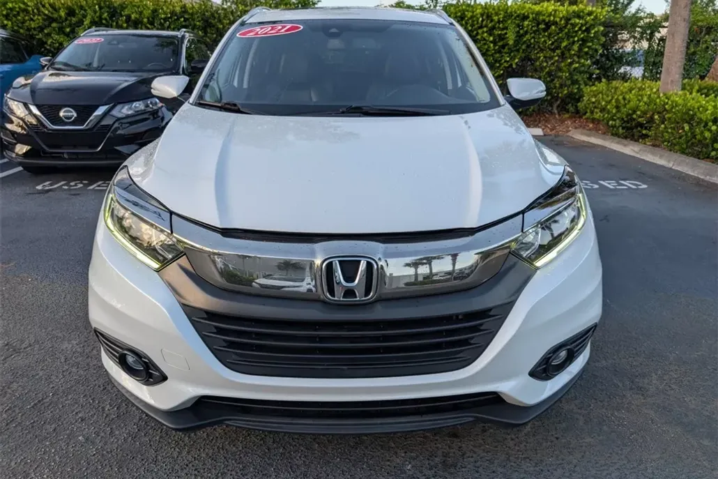 2021 Honda HR-V EX-L photo 1