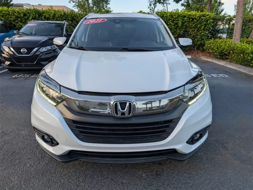 2021 Honda HR-V EX-L photo 1