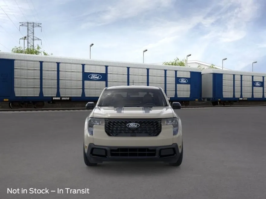 2025 Ford Maverick XLT photo 1