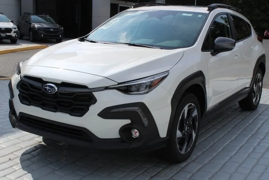 2025 Subaru Crosstrek Limited photo 1