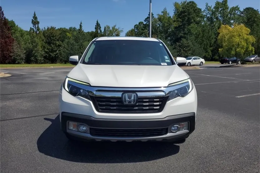 2020 Honda Ridgeline RTL-E photo 1