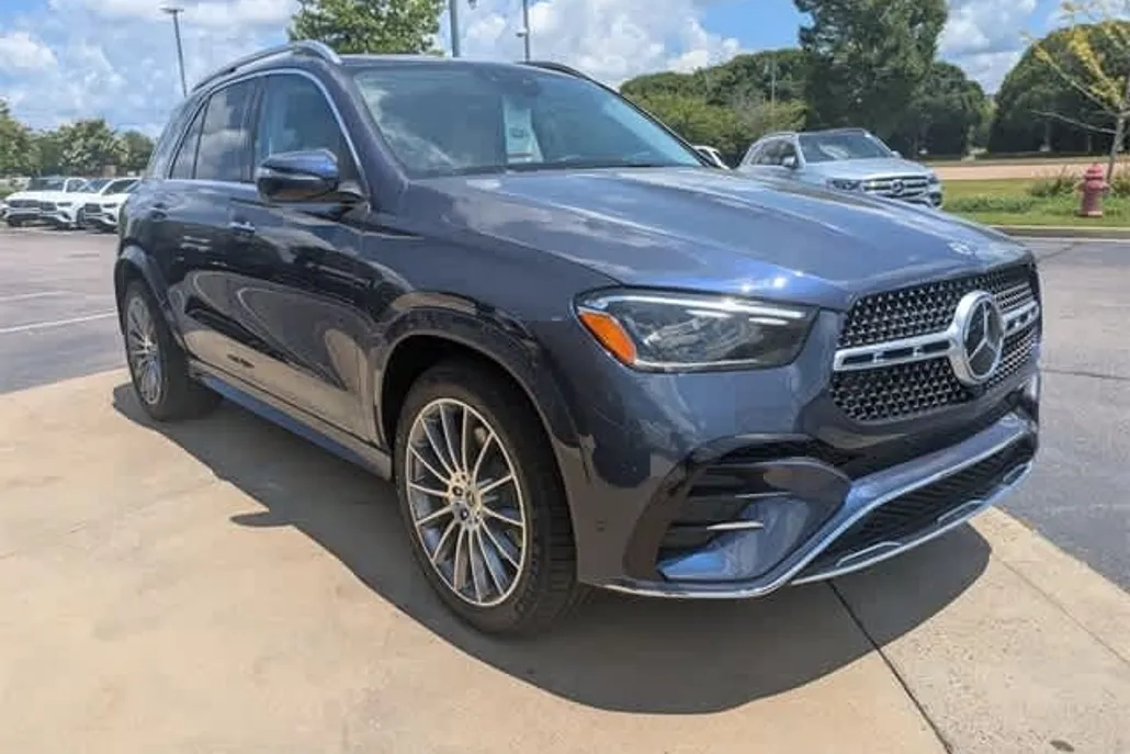 2025 Mercedes Benz GLE 350 4MATIC photo 1
